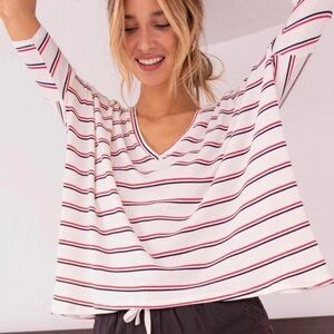 Lulus • Starting Line Ivory Striped Oversized V-Neck Tee Size Small